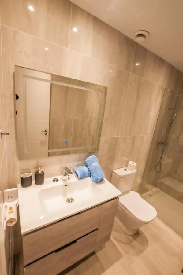 Casa Del Ritmo With Terrace Ac Shared Pool And Free Wifi Appartement Puerto del Carmen  Spanje